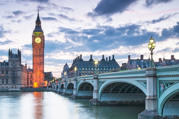 銳琛洗護(hù)品牌，探索男士護(hù)膚新領(lǐng)域，加盟共享藍(lán)海市場(chǎng)新機(jī)遇